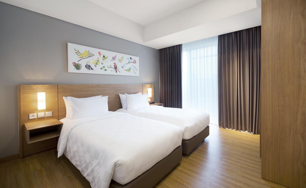 Aviary Bintaro Hotel Serpong Buitenkant foto
